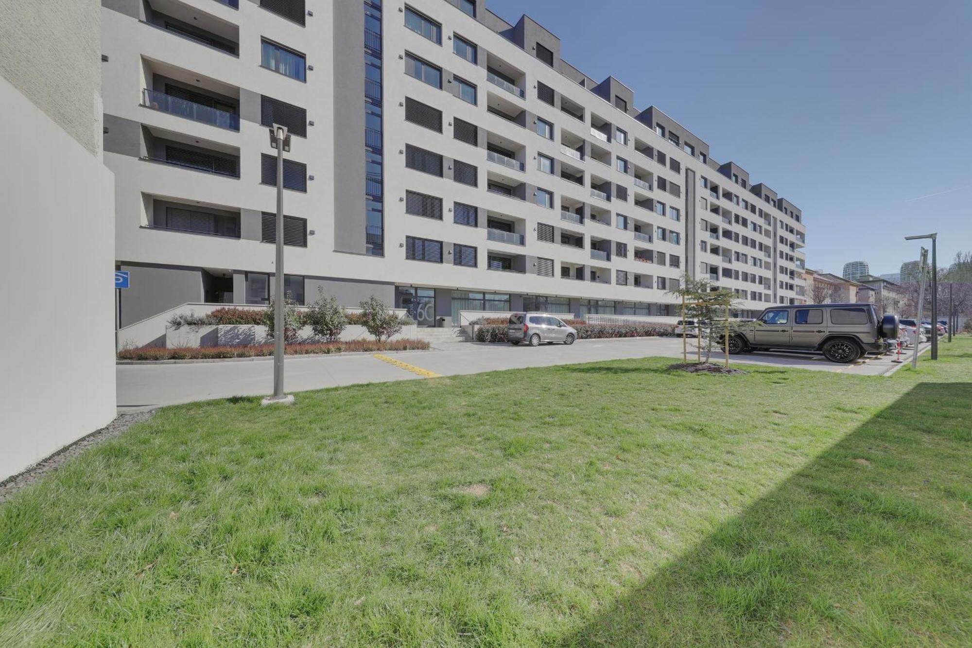 Bazova Apartment With Free Parking ブラチスラヴァ エクステリア 写真