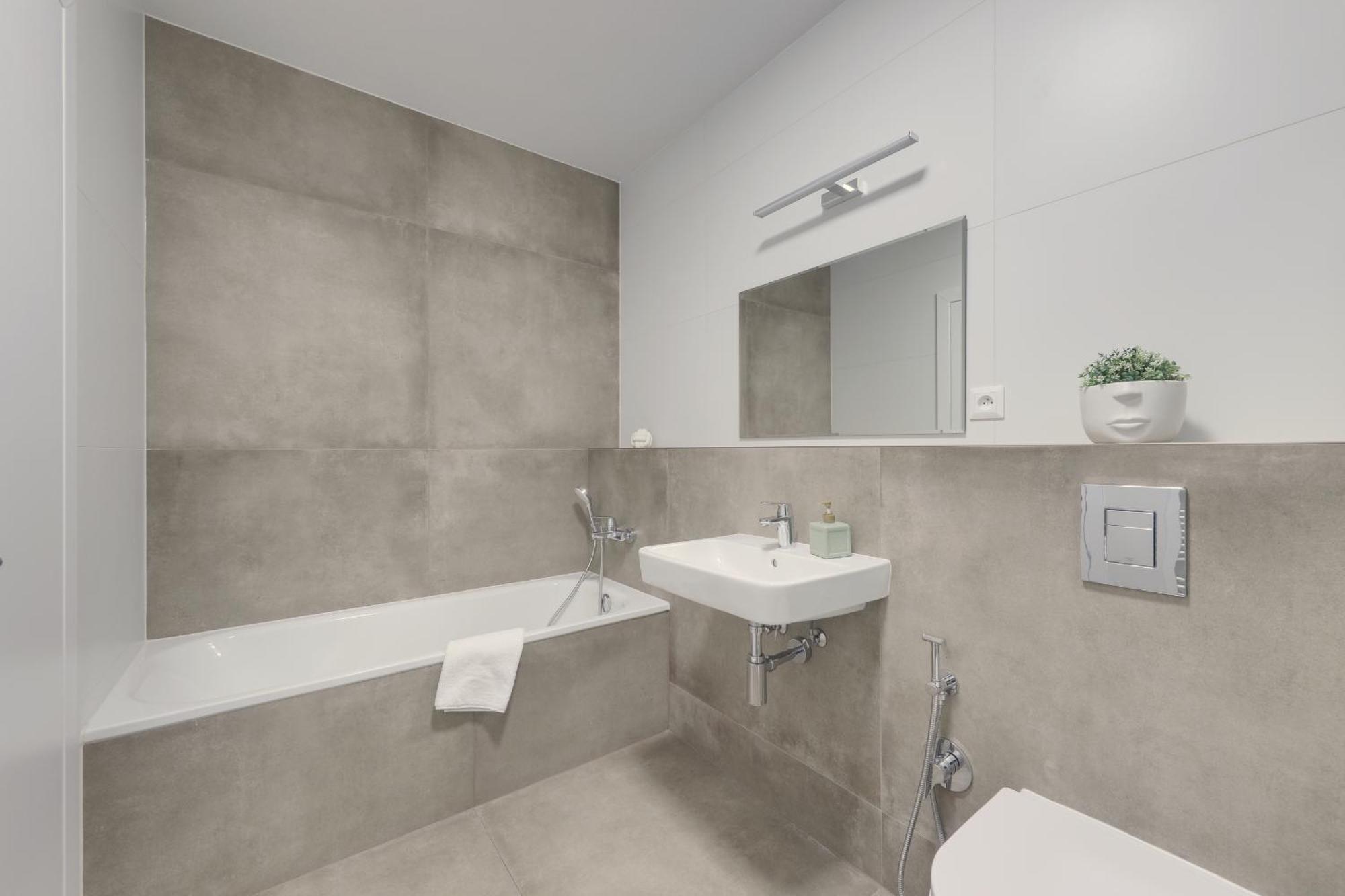 Bazova Apartment With Free Parking ブラチスラヴァ エクステリア 写真