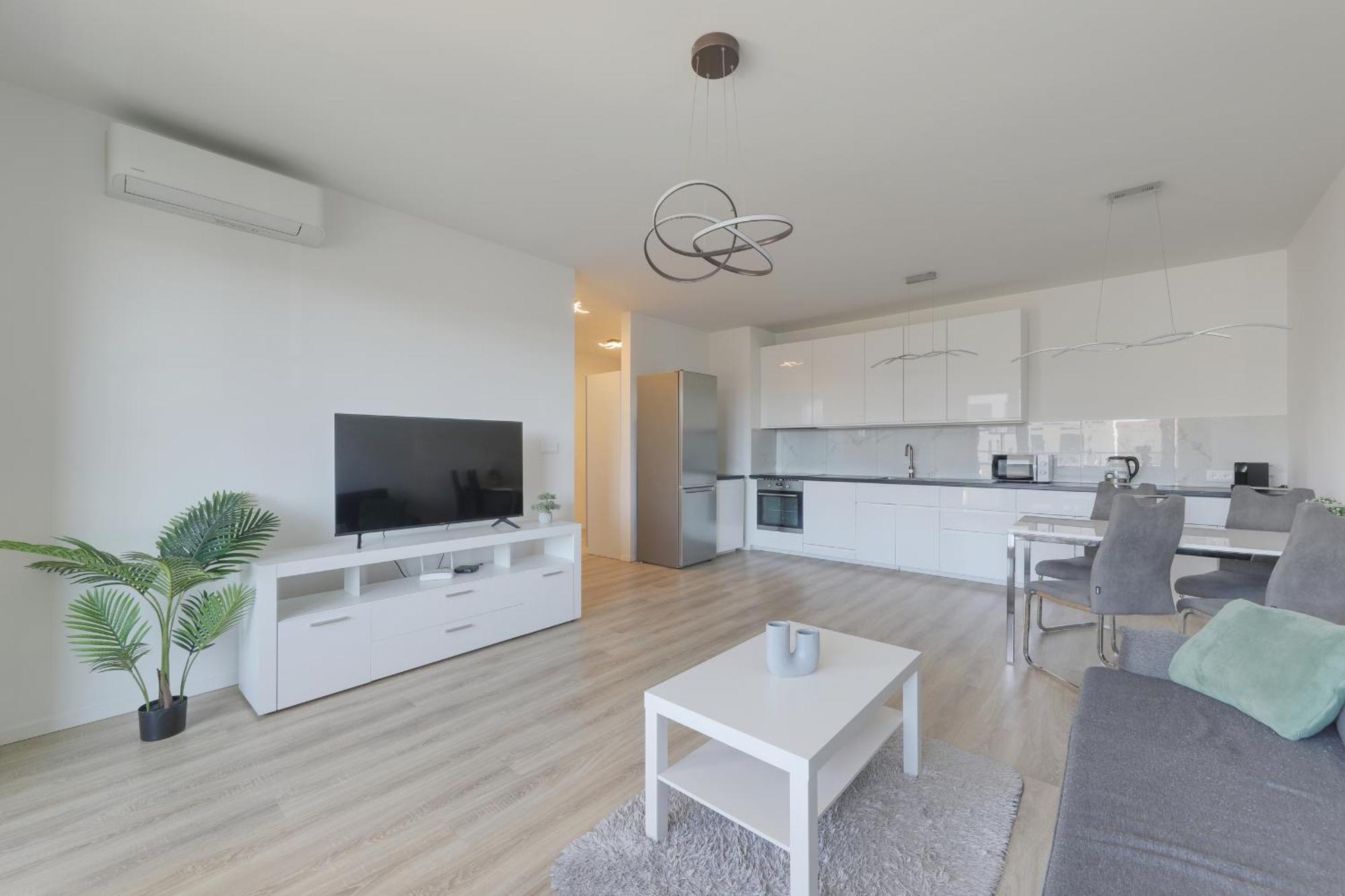 Bazova Apartment With Free Parking ブラチスラヴァ エクステリア 写真